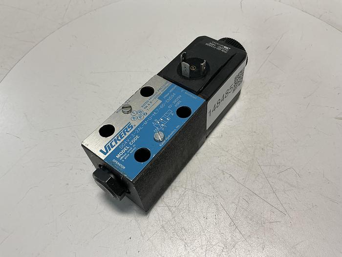 Used VICKERS DG4V-3-2AL-M-U-HL7-60-EN594