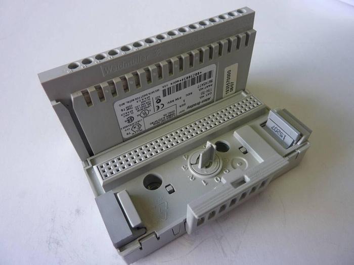 Used ALLEN BRADLEY Input Module 1794-IB16 SER A #50509