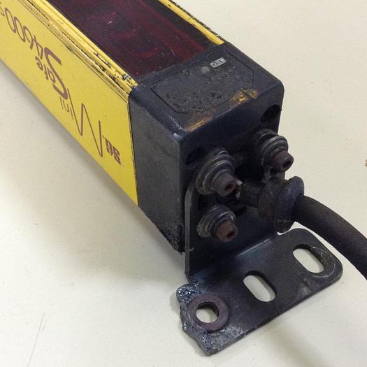 Used STI Light Curtain Transmitter MS46-30-1215-Q1-X-TK1 Used