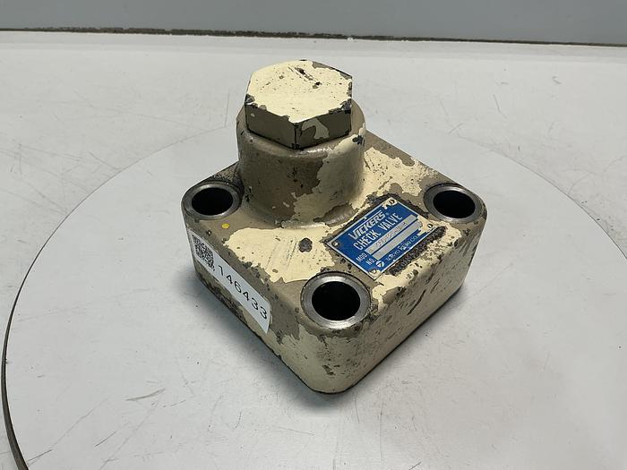 Used VICKERS C5G-825-JA-M