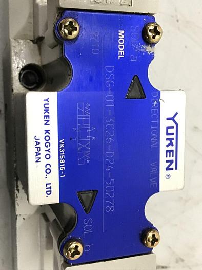Used YUKEN Directional Valve DSG-01-3C26-D24-50278 #118205