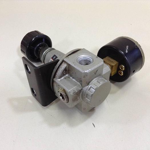 Used SMC Regulator 10-AR200-02B #72724