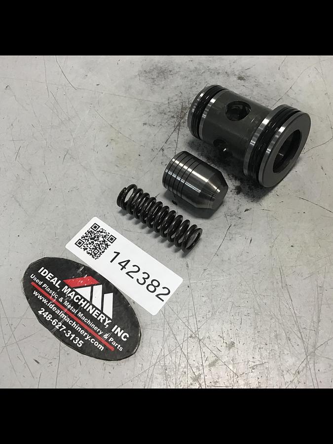Used VICKERS 40-D20 Cartridge Valve Inserts Used 142382