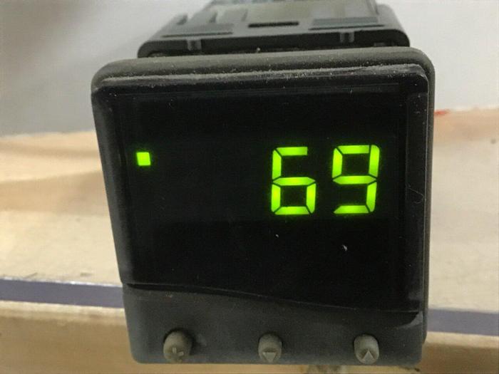 Used CAL CONTROLS Temperature Control 93000000E #121141