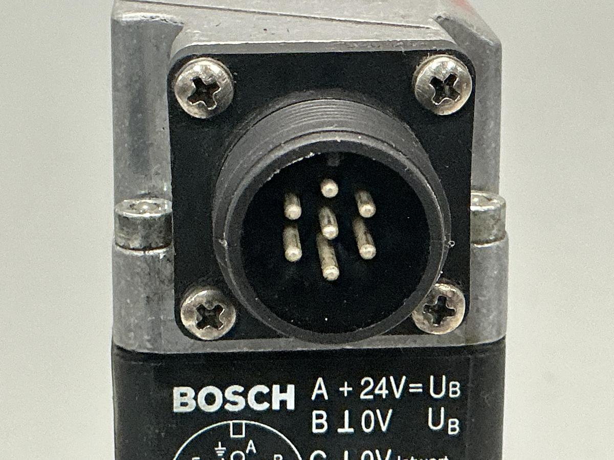 Used BOSCH 0 811 404 607