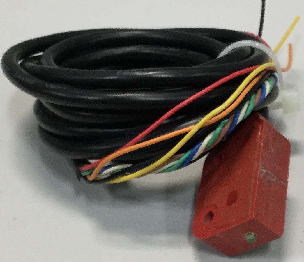 Used IDEM SAFETY SWITCHES Coded Miniature Switch 114113 USED