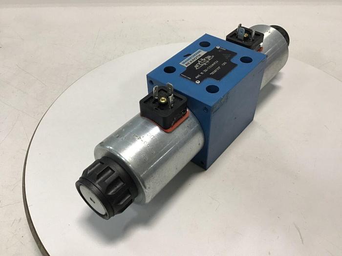 Used REXROTH Valve 4WE10J32CG24N9Z4 USED