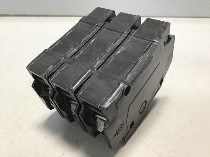 Used GENERAL ELECTRIC Breaker THQC330 #113577