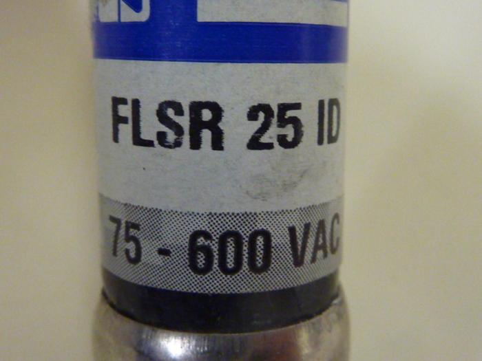 Used LITTELFUSE 25 Amp Fuse FLSR-25-ID #47406