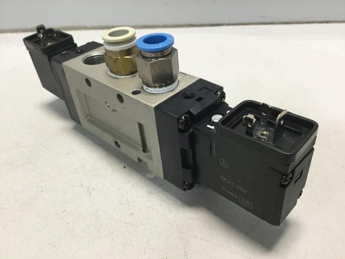 Used SMC Solenoid Valve EVF5220-5Y0B-03F #104139