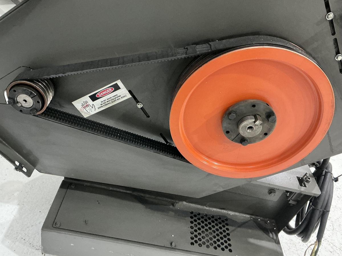Used AEC MVP1012 Grinder Granulator