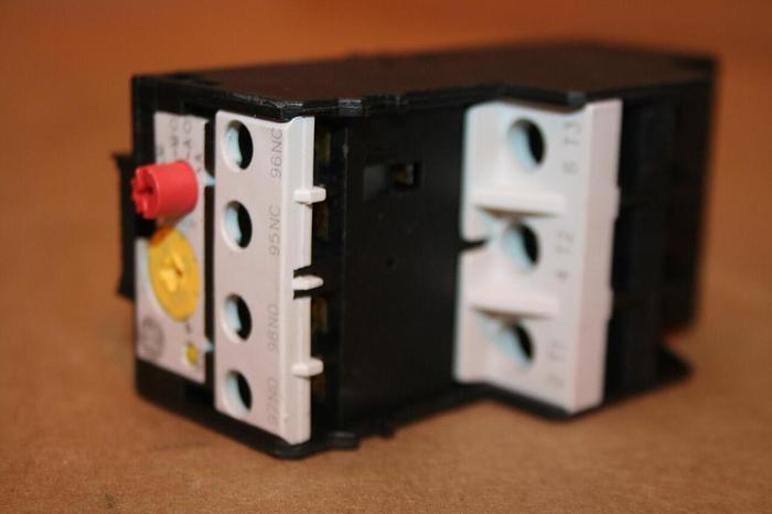Used GENERAL ELECTRIC / GE Relay RT1F Used