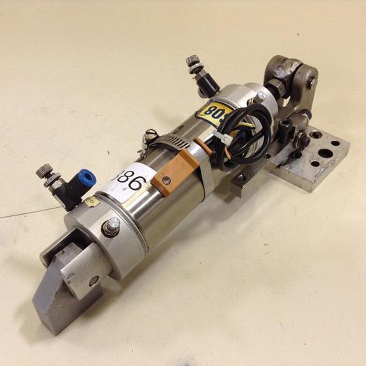 Used YUSHIN AMERICA End of Arm Tooling VA200SE-EOA #87386