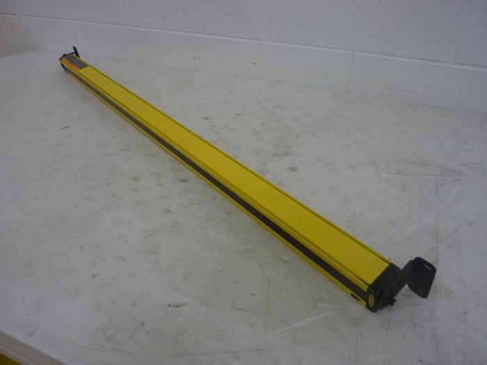 Used SICK OPTIC ELECTRONIC Light Curtain MSR3624Y USED