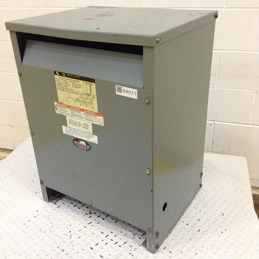 Used SQUARE D 30 kVA Transformer 30T3H Used