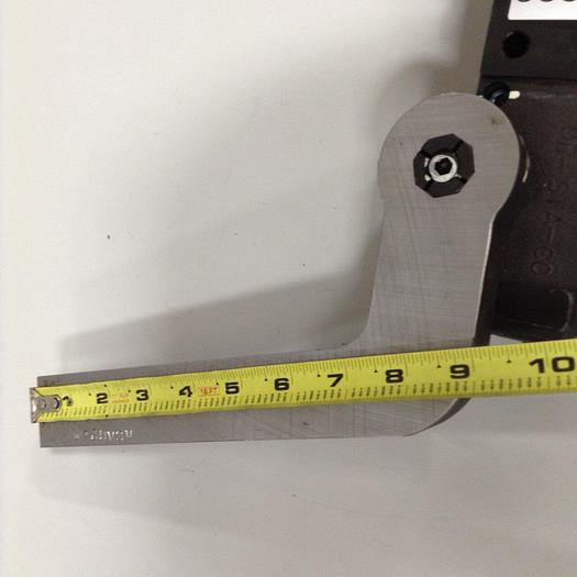 Used DESTACO Pneumatic Hold Clamp 994MAL-028M-90A-18-11-DS #90090