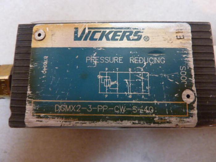 Used VICKERS Pressure Reducing Valve DGMX2-3-PP-CW-S-40 #38042