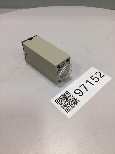 Used OMRON Timer H3Y-4 #97152