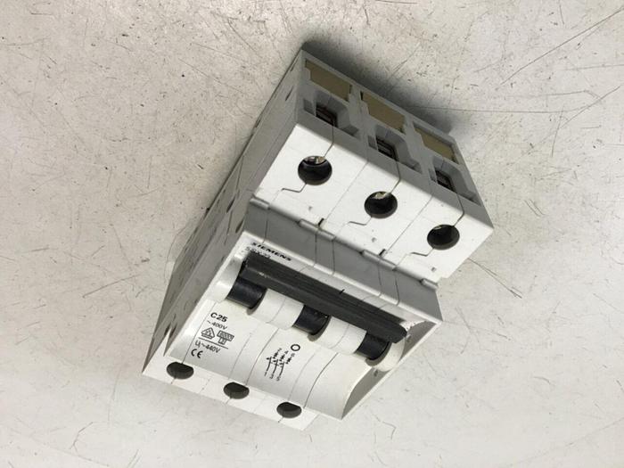 Used SIEMENS Circuit Breaker 5SX23C25 #122602