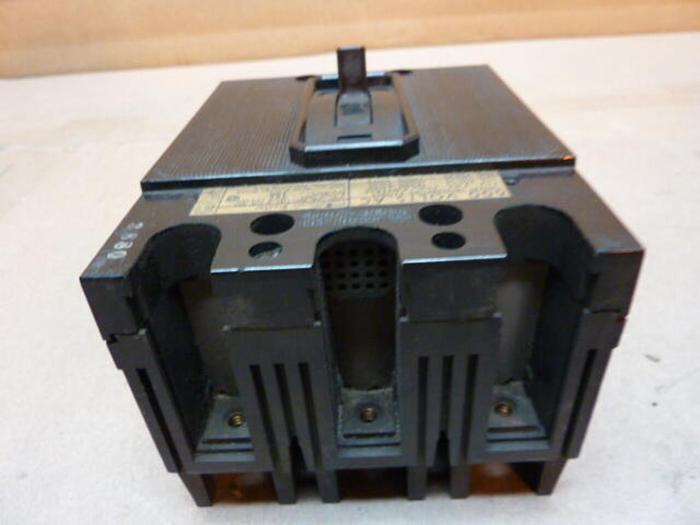 Used GOULD 15 Amp Circuit Breaker EF3-B015 #29489