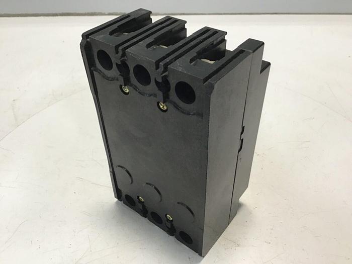 Used TOSHIBA 30 Amp Circuit Breaker S30B-3P-30A #119763