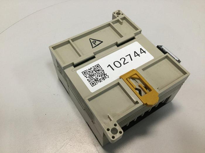 Used OMRON I/O Module CPM1A-20EDR1 #102744