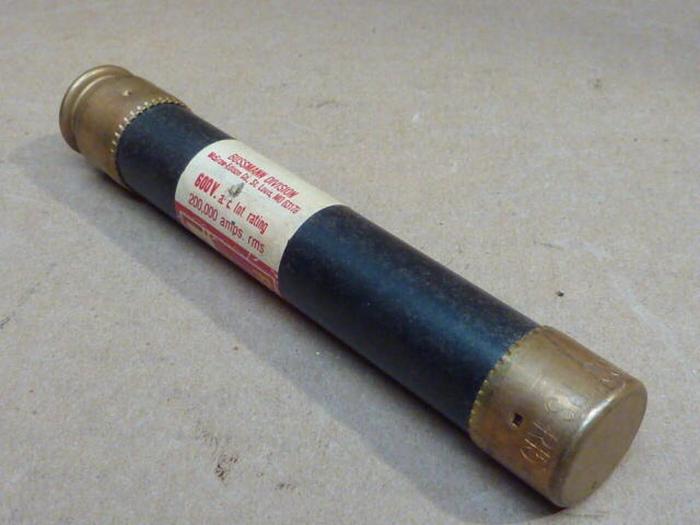 Used FUSETRON 15 Amp Fuse FRS-R-15 #33637