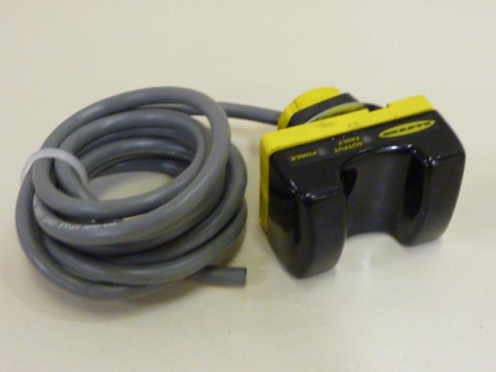 Used BANNER ENGINEERING Self Check Touch Button STBVR81 #57529