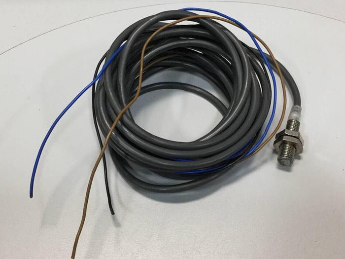 Used OMRON Sensor E2E-X1R5E1 #99343