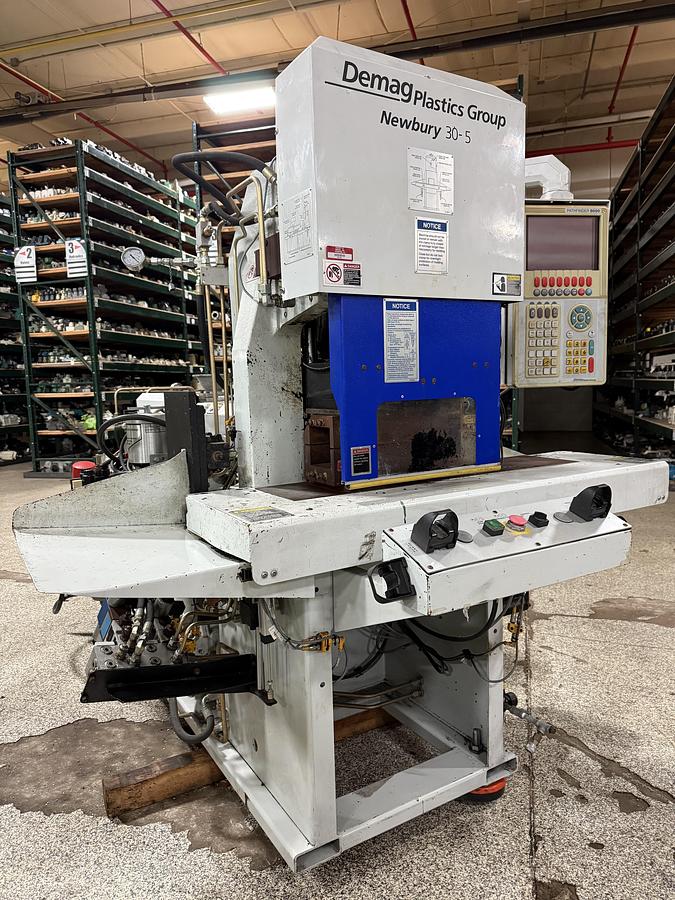 Used DEMAG 30VTCS5