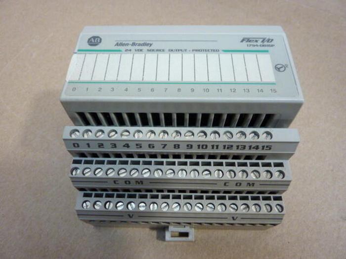 Used ALLEN BRADLEY Output Module Flex I/O 1794-OB16P 1794-TB3 SER A USED