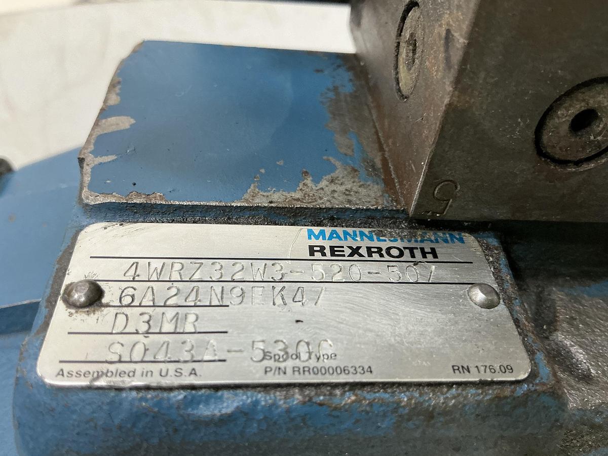 Used MANNESMANN REXROTH 4WRZ32W3-520-50/6A24N9EK4/D3MR