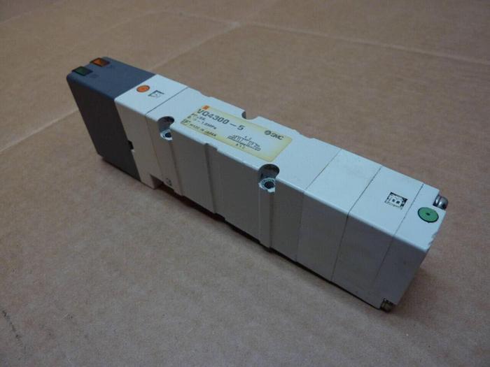 Used SMC Solenoid Valve VQ300-5 #24480