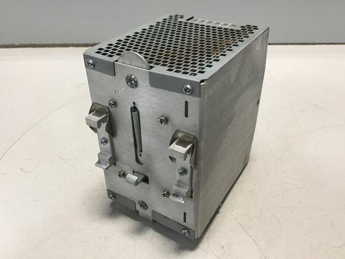 Used SOLA Power Supply SDN10-24-100P #121103