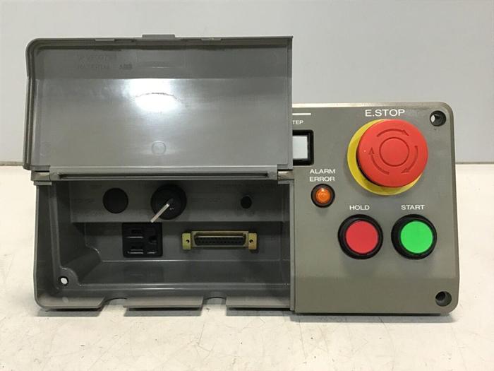 Used YASKAWA ELECTRIC Operator Panel JZNC-MPB02E #131258