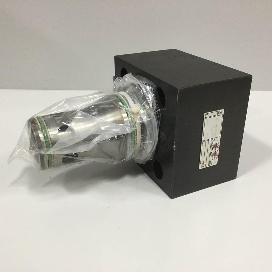 Used MOOG Valve CCE40A6RH1X06 Used