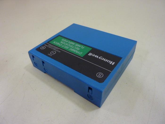 Used HONEYWELL Amplifier R7847 C 1005 #56767