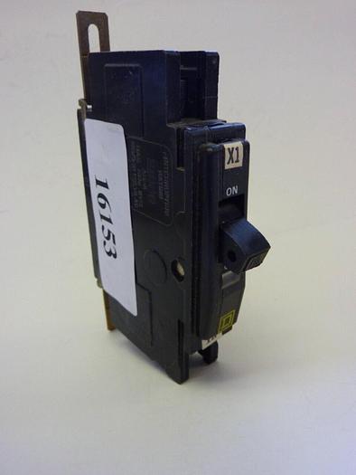 Used SQUARE D 10 Amp Circuit Breaker QOU110 Used