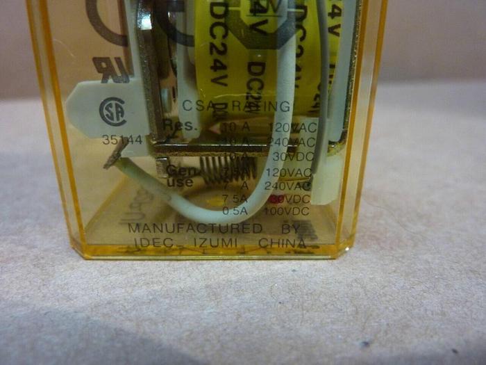 Used IDEC Relay RR2P-UL-DC24V #38273