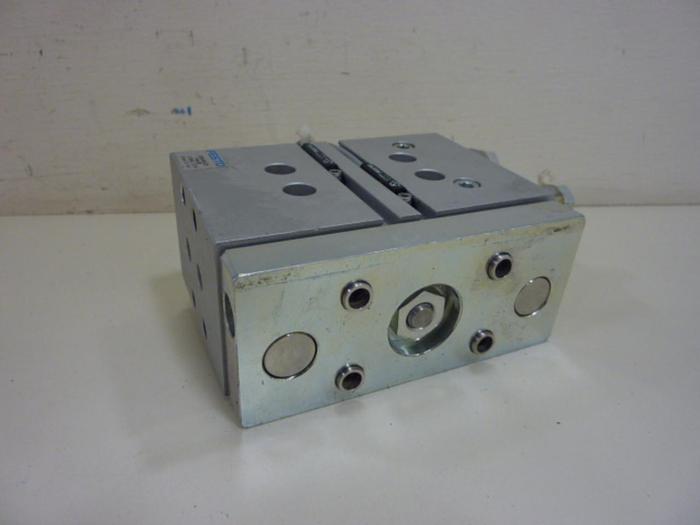 Used FESTO Pneumatic Cylinder DFM-40-25-P-A-GF #57336