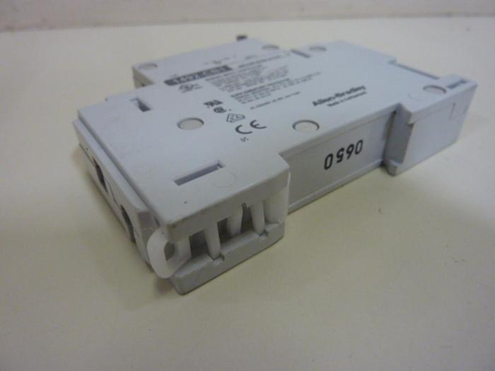 Used ALLEN BRADLEY 6 Amp Circuit Breaker 1492-CB1/H060 SER C #50532