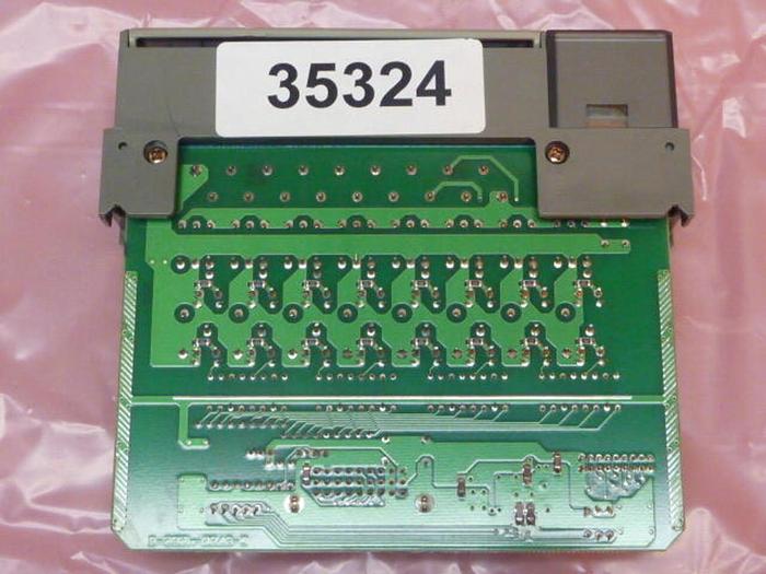 Used ALLEN BRADLEY Output Module 1746-OV16 SER C #35324
