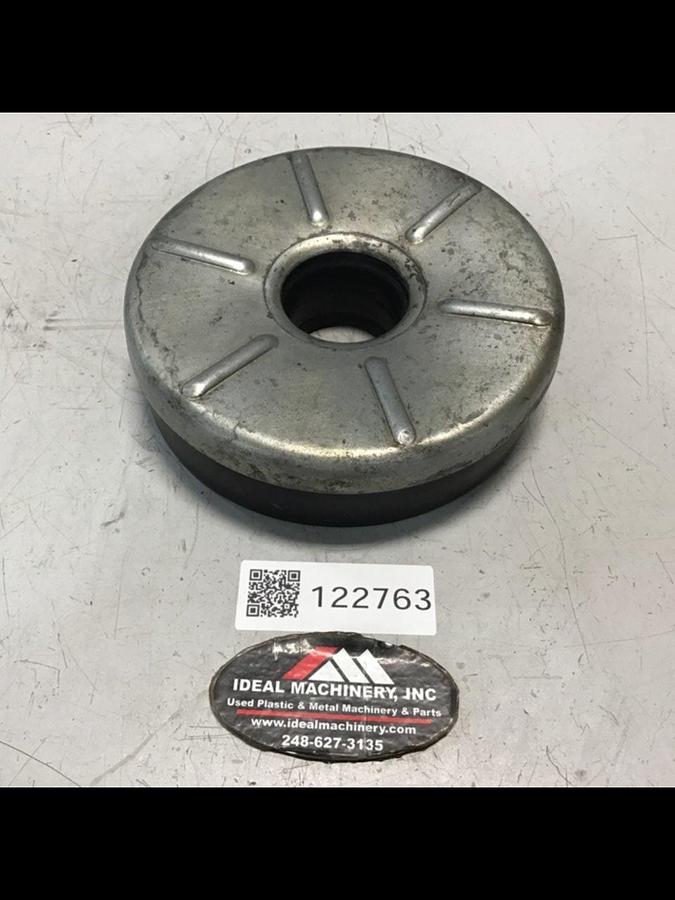 Used METAL FABRICATOR Leveling Mount Pad USED #122763