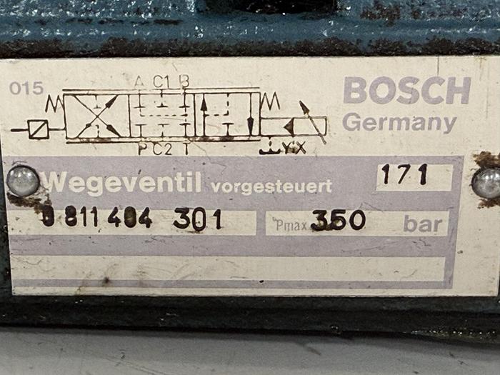 Used BOSCH HYDRAULIC SERVO VALVE 0 811 404 607 USED #145813