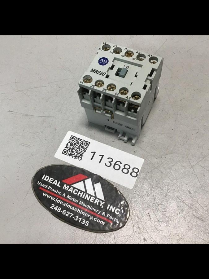 Used ALLEN BRADLEY Relay 700DC-MB220 SER A Used 