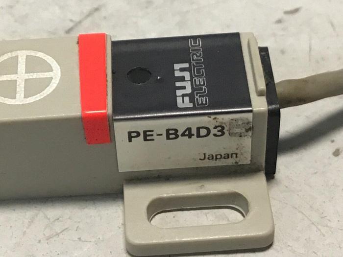 Used FUJI ELECTRIC Proximity Switch PE-B4D3 #128399