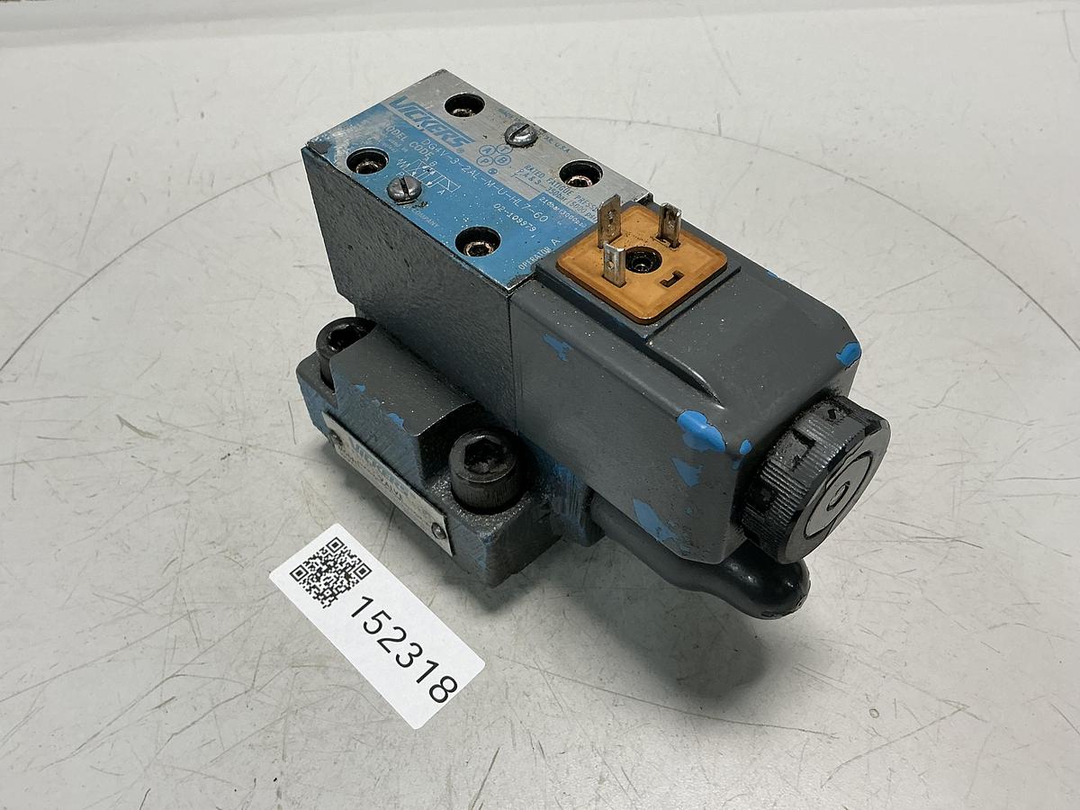 Used VICKERS DG4V-3-2AL-M-U-HL7-60