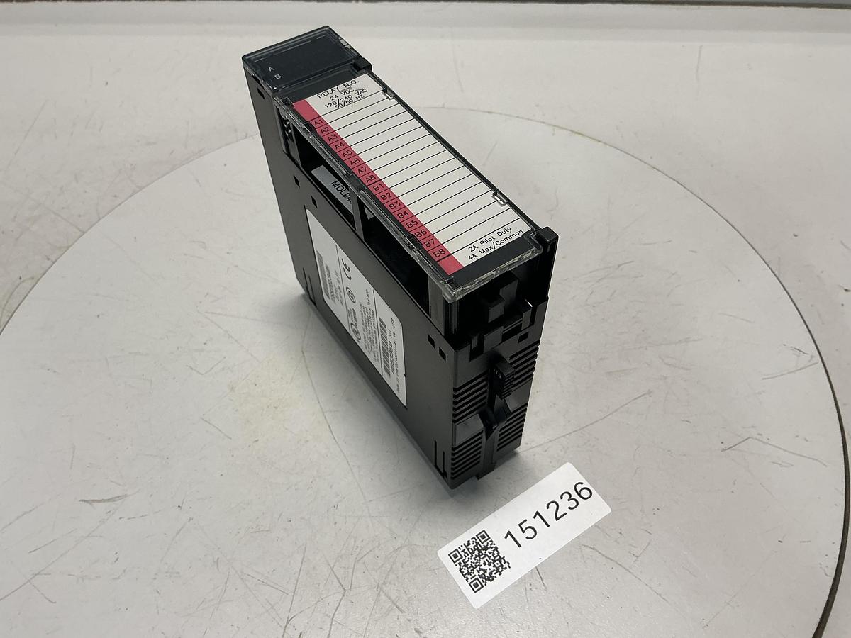 Used GE FANUC  BASE 5-SLOT WITH CPU