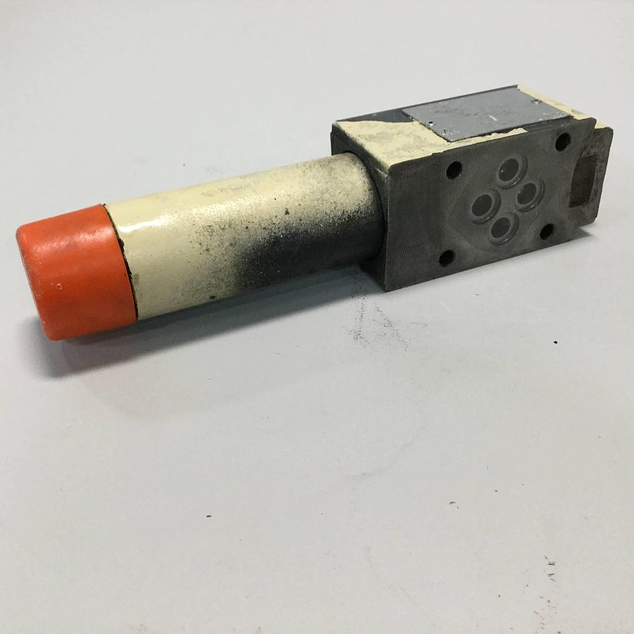 Used REXROTH Valve ZDR6DP240150YM12 Used