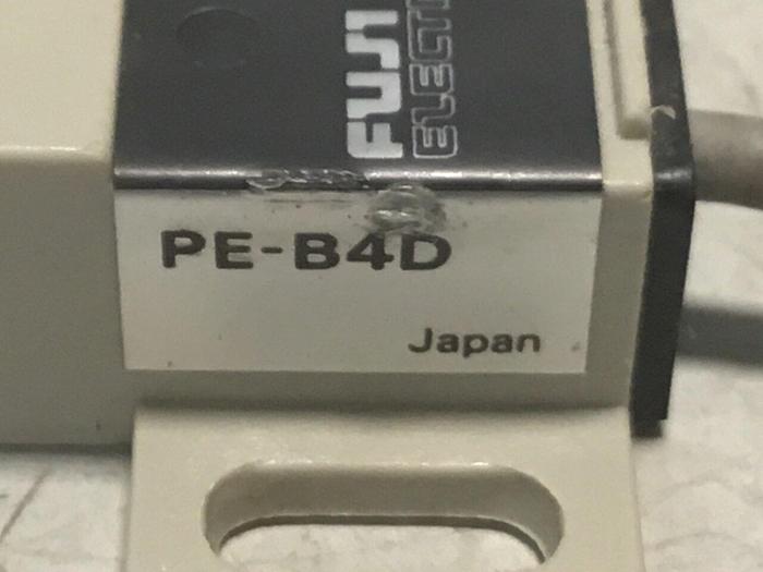 Used FUJI ELECTRIC Proximity Switch PE-B4D #128112